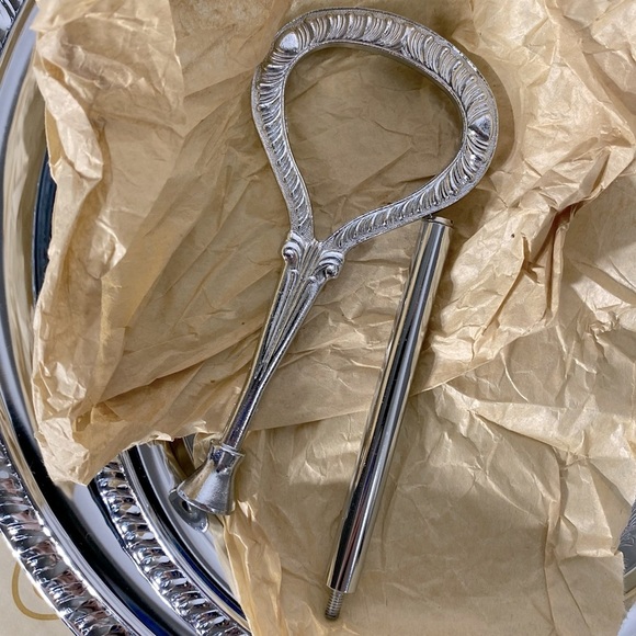 Vintage Irvinware Silver Tone Two Tier Serving Tray W Handle - Picture 8 of 16